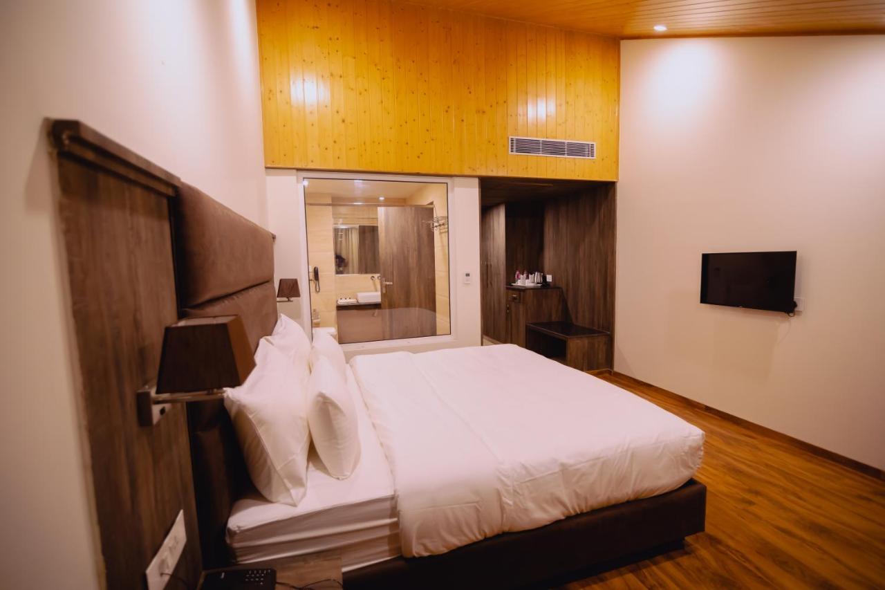 The Azara Srinagar (Jammu and Kashmir) Exterior photo